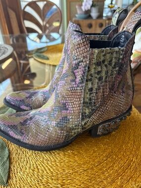 Old Gringo Juno Python 6 “ Snake Print Matte Finished Gaucho Studded Ankle Boot